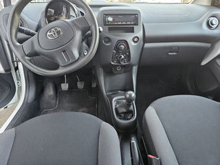 Voertuigafbeelding 3