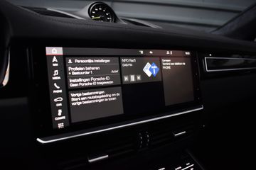 Voertuigafbeelding 12