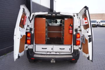 Voertuigafbeelding 7