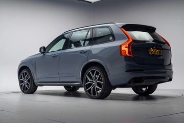 Voertuigafbeelding 2