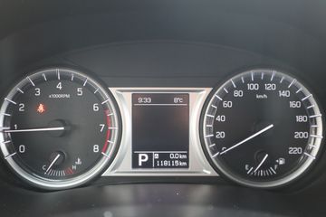 Voertuigafbeelding 7