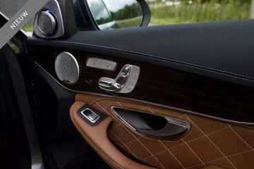 Voertuigafbeelding 19