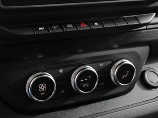 Voertuigafbeelding 16