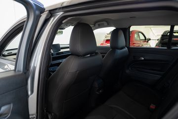 Voertuigafbeelding 10