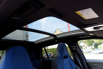 Voertuigafbeelding 13