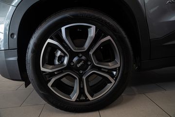 Voertuigafbeelding 3