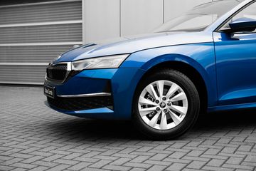 Voertuigafbeelding 5