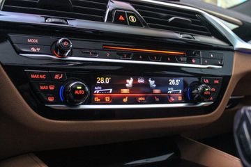 Voertuigafbeelding 33