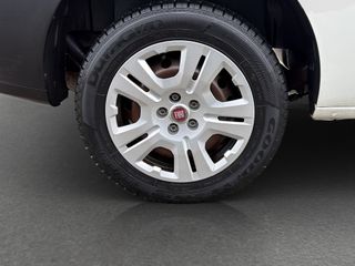 Voertuigafbeelding 23