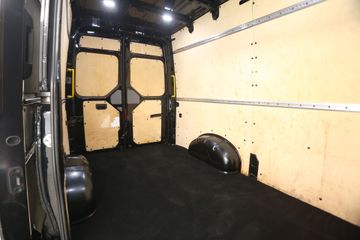 Voertuigafbeelding 26