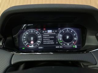 Voertuigafbeelding 13