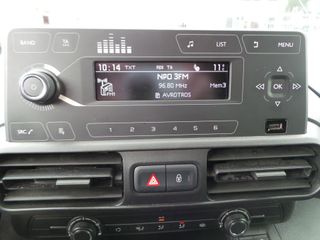 Voertuigafbeelding 12