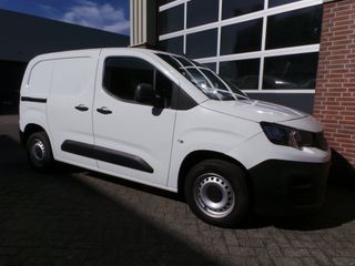 Voertuigafbeelding 2