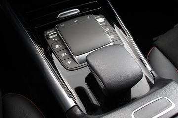 Voertuigafbeelding 20