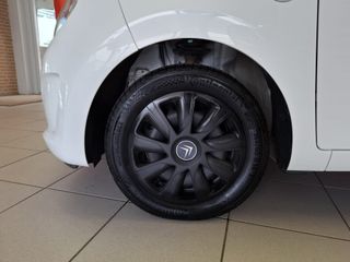 Voertuigafbeelding 14