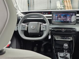 Voertuigafbeelding 13