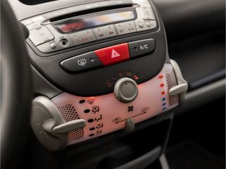 Voertuigafbeelding 8