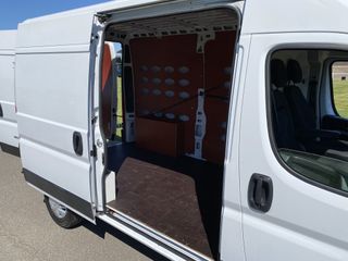 Voertuigafbeelding 9