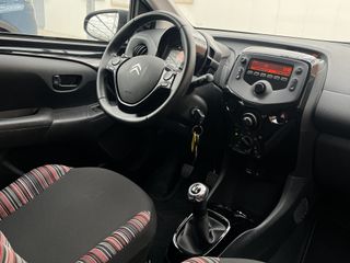 Voertuigafbeelding 21