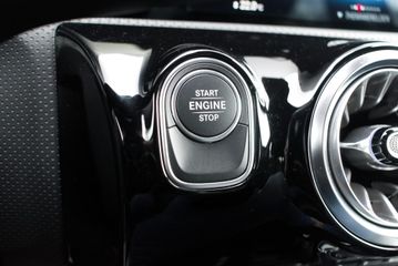 Voertuigafbeelding 12