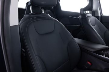 Voertuigafbeelding 4