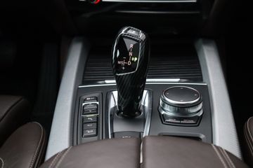 Voertuigafbeelding 44