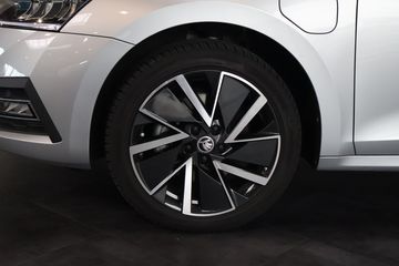 Voertuigafbeelding 9