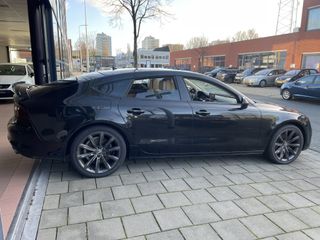 Voertuigafbeelding 6