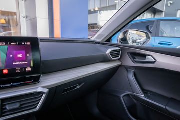 Voertuigafbeelding 27