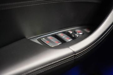 Voertuigafbeelding 31