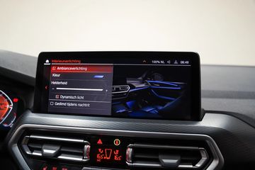 Voertuigafbeelding 9