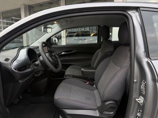 Voertuigafbeelding 18