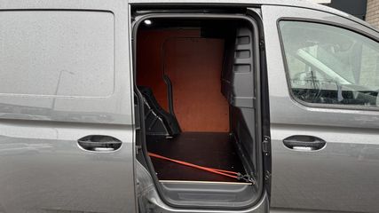 Voertuigafbeelding 11