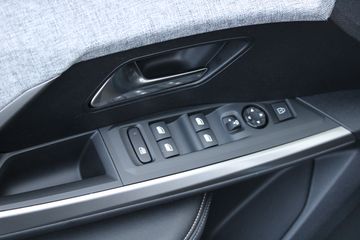 Voertuigafbeelding 18