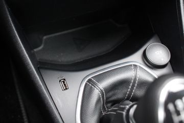 Voertuigafbeelding 19