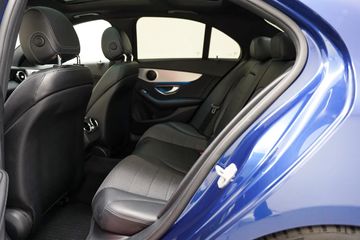 Voertuigafbeelding 13