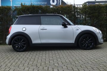 Voertuigafbeelding 11