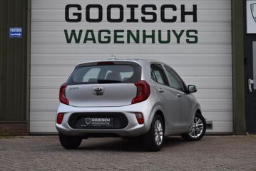 Voertuigafbeelding 3