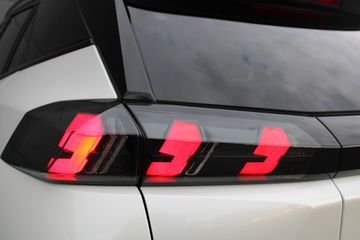 Voertuigafbeelding 13