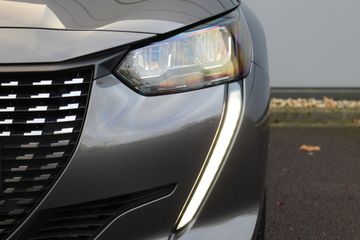 Voertuigafbeelding 8