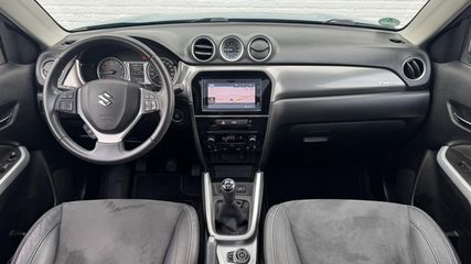 Voertuigafbeelding 3