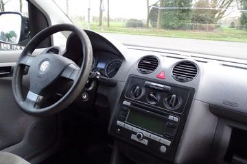 Voertuigafbeelding 12