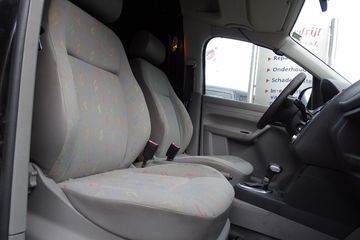 Voertuigafbeelding 13