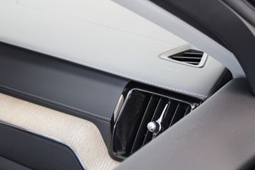 Voertuigafbeelding 48