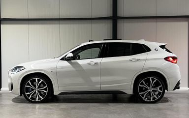 Voertuigafbeelding 10