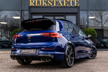 Voertuigafbeelding 4