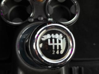 Voertuigafbeelding 16