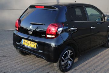 Voertuigafbeelding 8