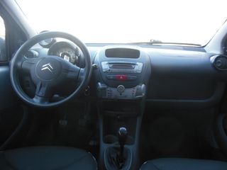 Voertuigafbeelding 9