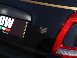 Voertuigafbeelding 10